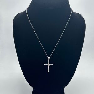 Vintage Sterling Silver .925 crystal cross Necklace #377